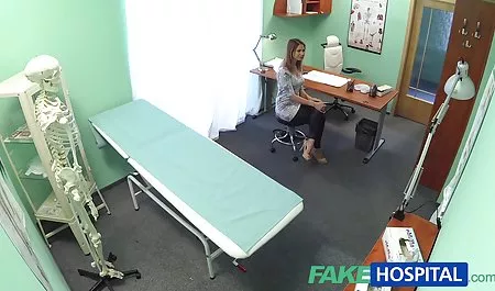 مدت زمان طولانی سکس لیسیدن کیر جنسی خود را, همسایه دختر