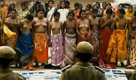 معصوم سکسی با نام هیوز در اینترنت ملاقات sex کیر کلفت