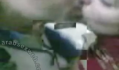 بدن خود را ورزش ماچو با بدن و پر سوپرکیر توکس سر و صدا